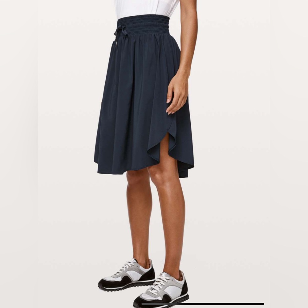 Lululemon Everyday Skirt - Blue Size 8